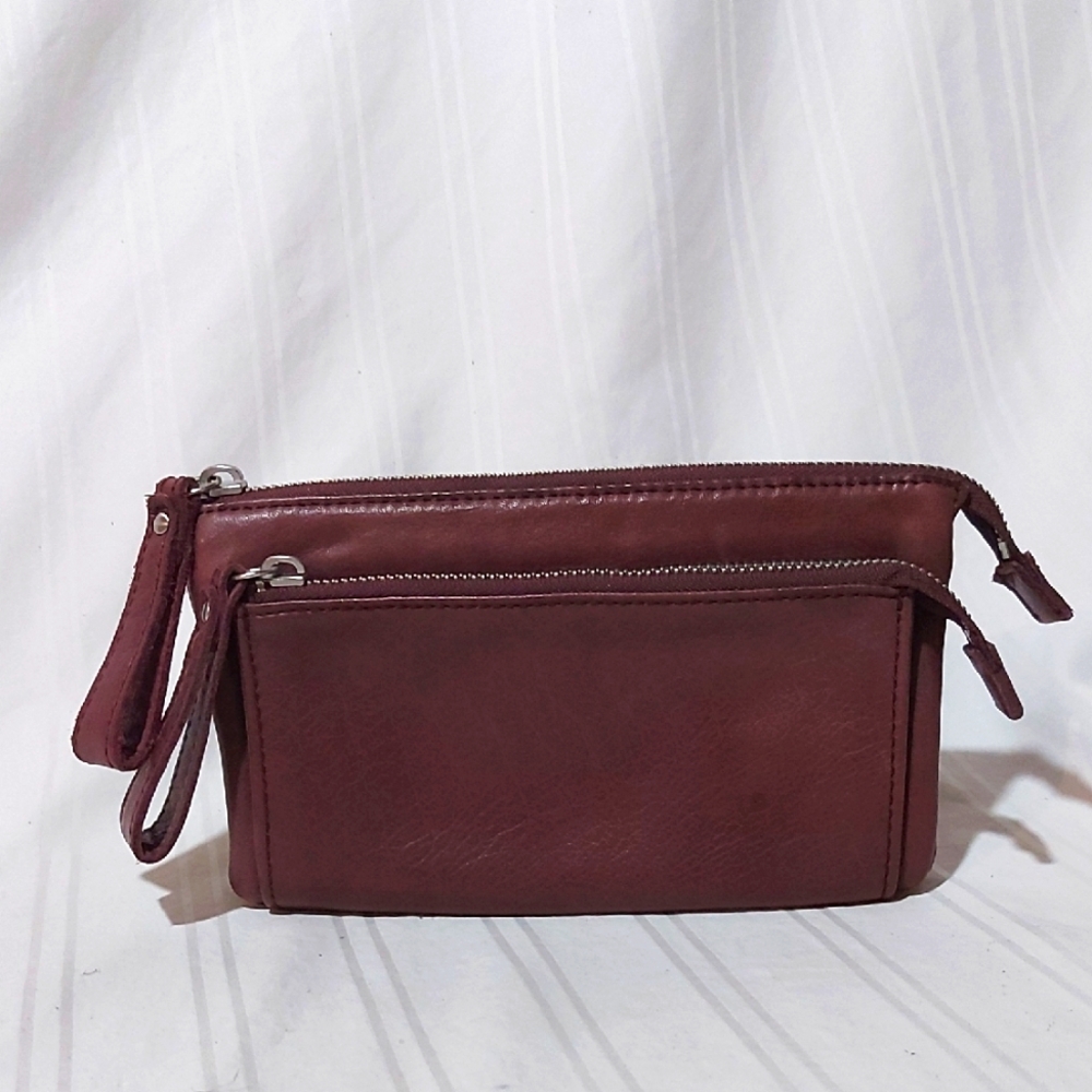 5. LIEBESKIND LEATHER CLUTCH!